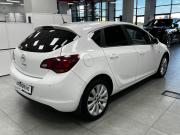 Opel Astra J Казань  - изображение 20