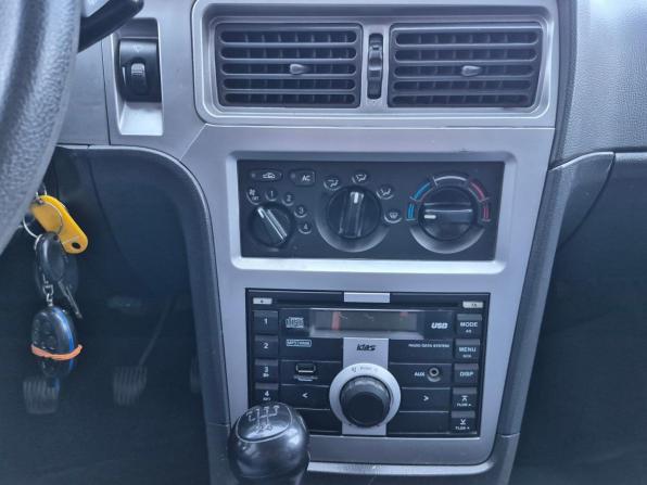 Daewoo Nexia I Рестайлинг с пробегом 2013 года, цена 323 000 рублей, 69000 км, седан, Автокод Объявления