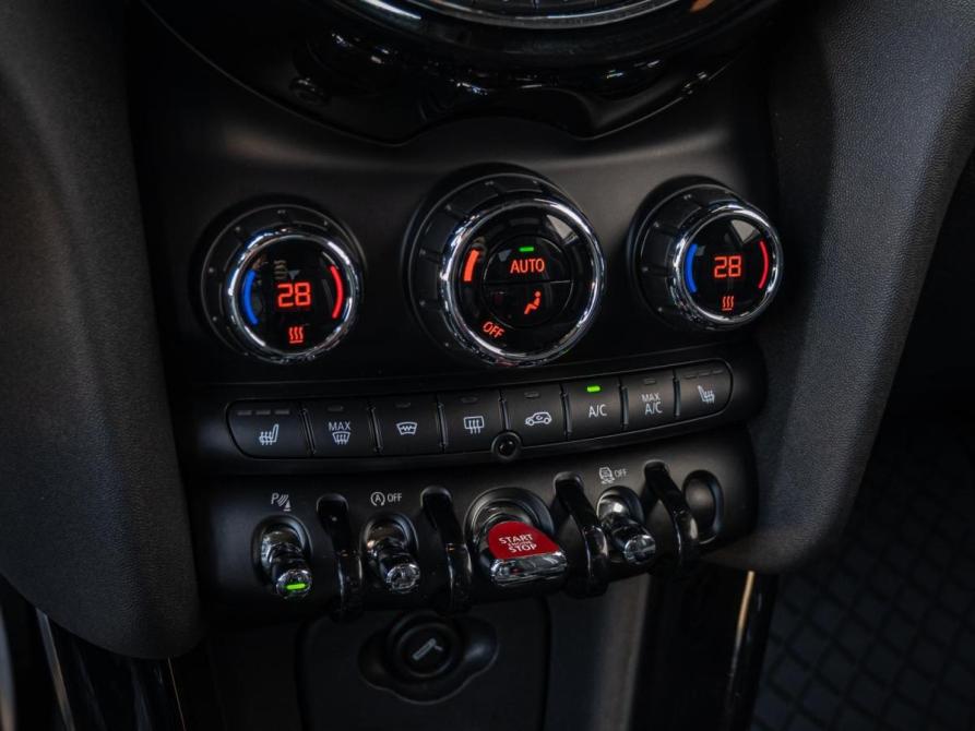 Mini Hatch III (F55/F56) Краснодар  - изображение 12