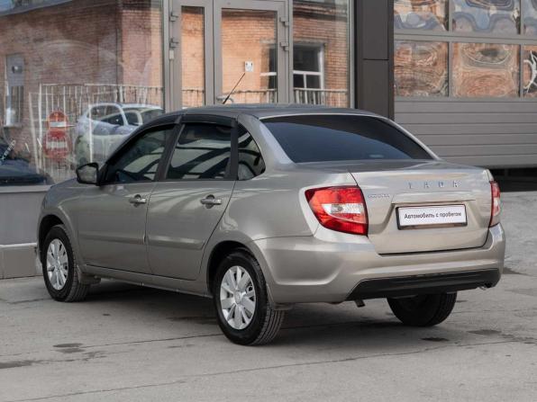 Lada (ВАЗ) Granta I Рестайлинг с пробегом 2021 года, цена 600 000 рублей, 106952 км, седан, Автокод Объявления