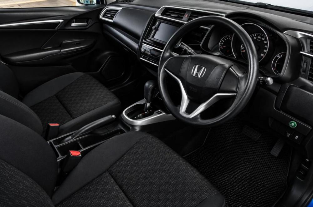 Honda Fit III Рестайлинг Челябинск  - изображение 9