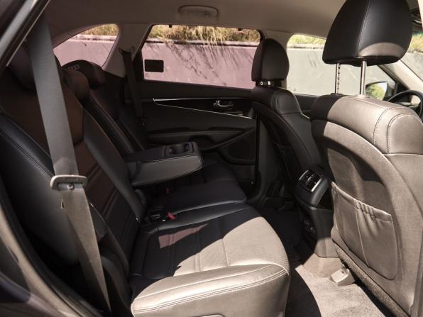 Kia Sorento III Prime Рестайлинг с пробегом 2017 года, цена 3 040 000 рублей, 111000 км, внедорожник, Автокод Объявления