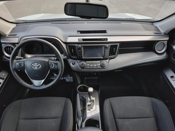 Toyota RAV4 IV (XA40) Рестайлинг с пробегом 2018 года, цена 2 190 000 рублей, 179463 км, внедорожник, Автокод Объявления