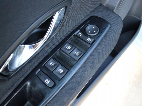 Renault Fluence I с пробегом 2013 года, цена 699 000 рублей, 184496 км, седан, Автокод Объявления
