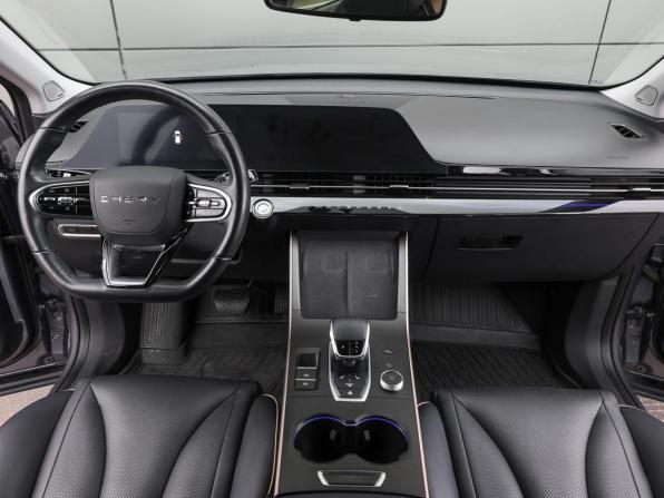 Omoda C5 I с пробегом 2022 года, цена 1 750 000 рублей, 33133 км, внедорожник, Автокод Объявления