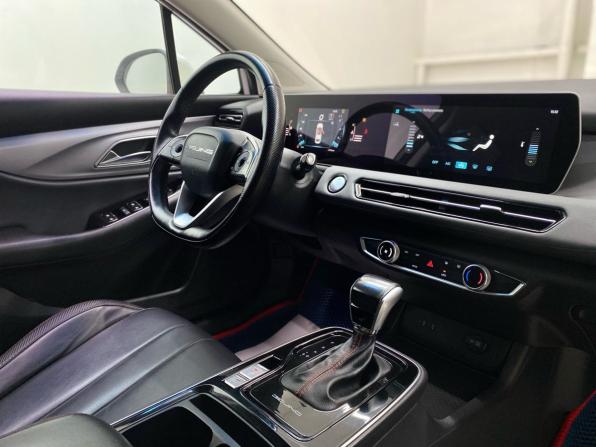 BAIC U5 Plus с пробегом 2023 года, цена 1 329 000 рублей, 90324 км, седан, Автокод Объявления