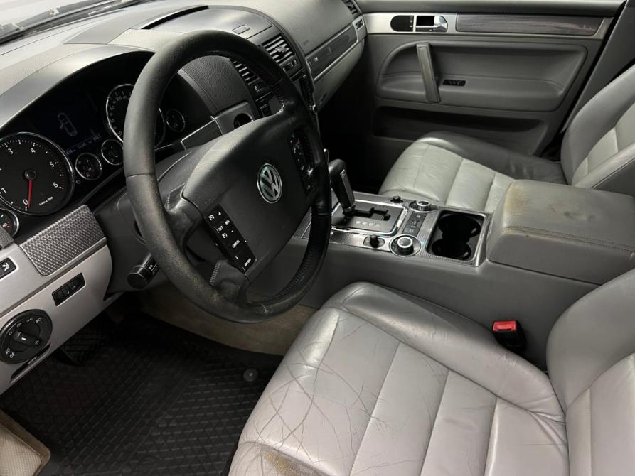 Volkswagen Touareg I Рестайлинг Санкт-Петербург  - изображение 9