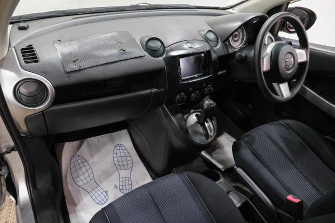 Mazda Demio III (DE) с пробегом 2008 года, цена 499 000 рублей, 261920 км, хэтчбек, Автокод Объявления