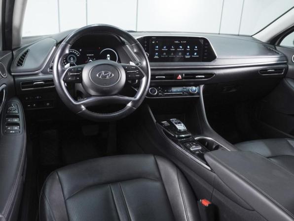 Hyundai Sonata VIII (DN8) с пробегом 2022 года, цена 2 210 000 рублей, 152472 км, седан, Автокод Объявления