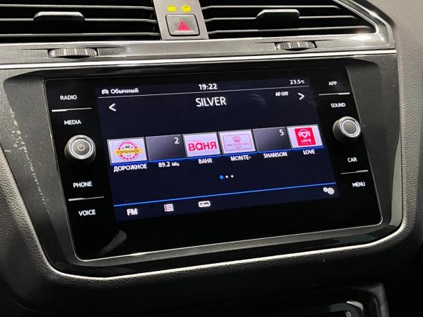 Volkswagen Tiguan II с пробегом 2018 года, цена 2 899 000 рублей, 123579 км, внедорожник, Автокод Объявления