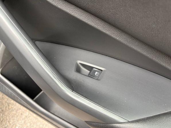 Volkswagen Jetta VII с пробегом 2018 года, цена 1 285 000 рублей, 128000 км, седан, Автокод Объявления