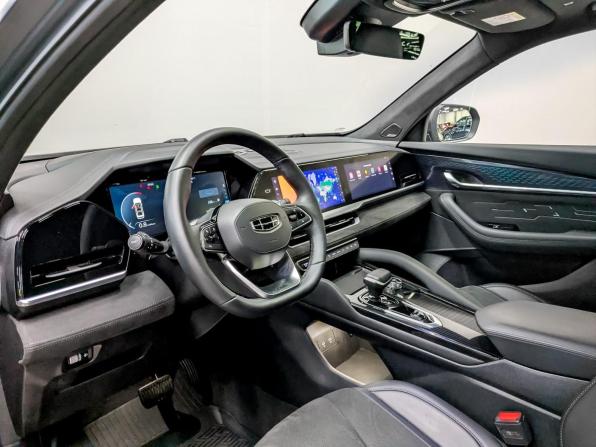 Geely Monjaro I с пробегом 2024 года, цена 3 550 000 рублей, 46590 км, внедорожник, Автокод Объявления