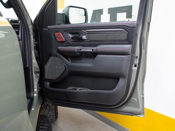 Ram 1500 V Рестайлинг с пробегом 2026 года, цена 12 499 000 рублей, 68 км, offers.body_type.unknown, Автокод Объявления
