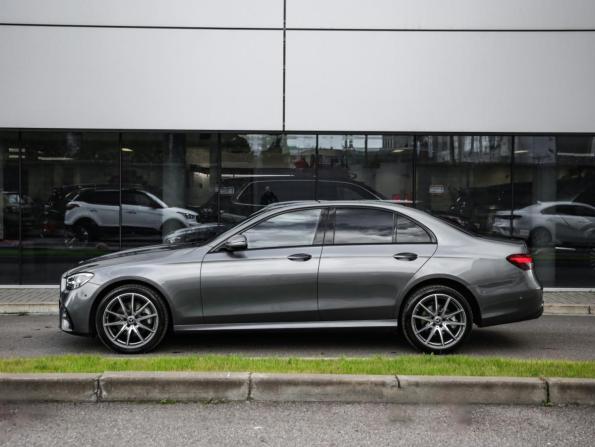 Mercedes-Benz E-Класс V (W213 S213 C238) Рестайлинг с пробегом 2022 года, цена 5 150 000 рублей, 59484 км, седан, Автокод Объявления