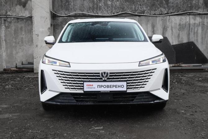 Changan Lamore с пробегом 2024 года, цена 1 870 000 рублей, 24332 км, седан, Автокод Объявления