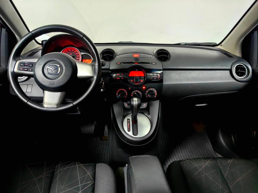 Mazda 2 II Рестайлинг (DE2) Москва  - изображение 6
