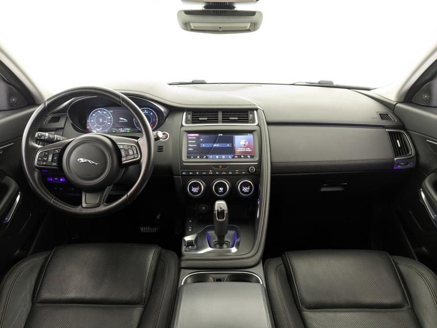 Jaguar E-Pace I Москва  - изображение 14