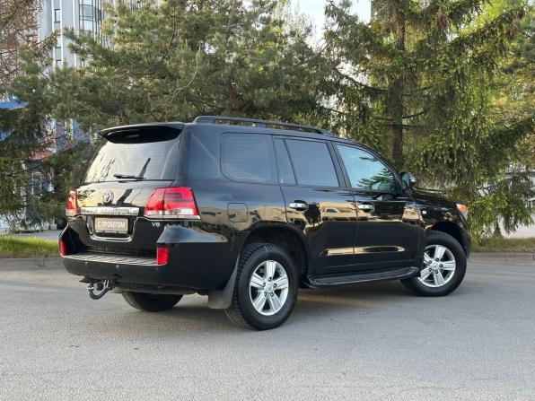 Toyota Land Cruiser 200 Series с пробегом 2008 года, цена 2 930 000 рублей, 272300 км, внедорожник, Автокод Объявления