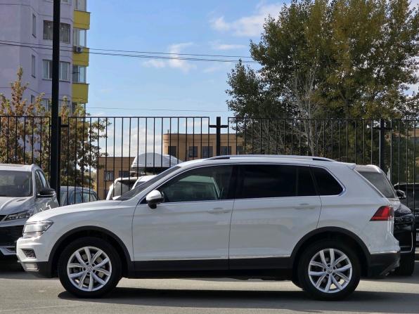 Volkswagen Tiguan II с пробегом 2017 года, цена 2 288 000 рублей, 154743 км, внедорожник, Автокод Объявления