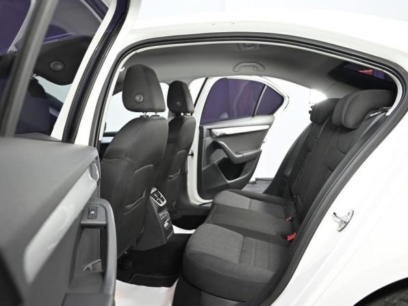 Skoda Octavia III (A7) с пробегом 2014 года, цена 1 299 000 рублей, 180000 км, лифтбек, Автокод Объявления
