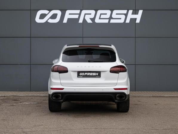 Porsche Cayenne II Рестайлинг (958) с пробегом 2015 года, цена 3 120 000 рублей, 213187 км, внедорожник, Автокод Объявления