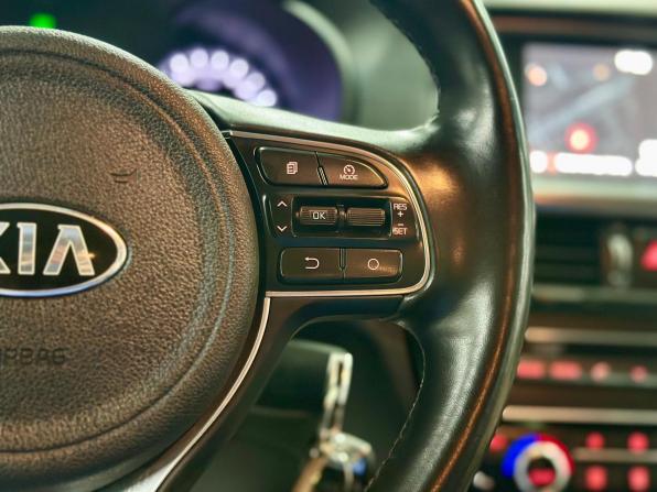 Kia Optima IV с пробегом 2017 года, цена 1 790 000 рублей, 169443 км, седан, Автокод Объявления