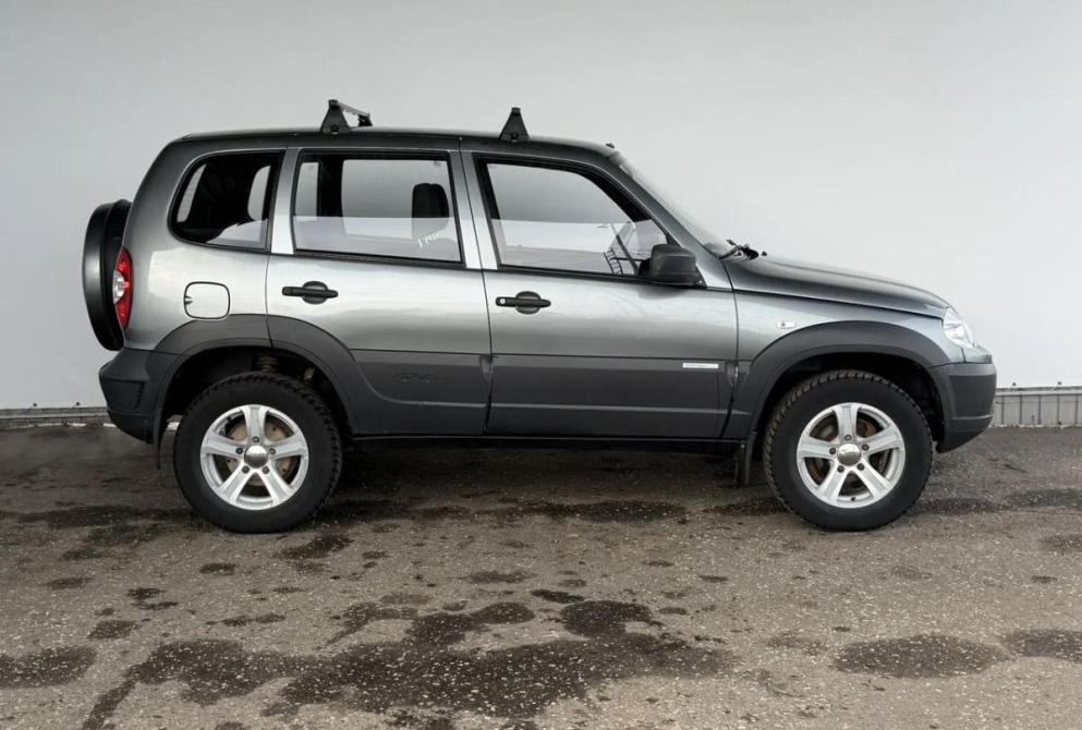 Chevrolet Niva I Рестайлинг Киров  - изображение 4