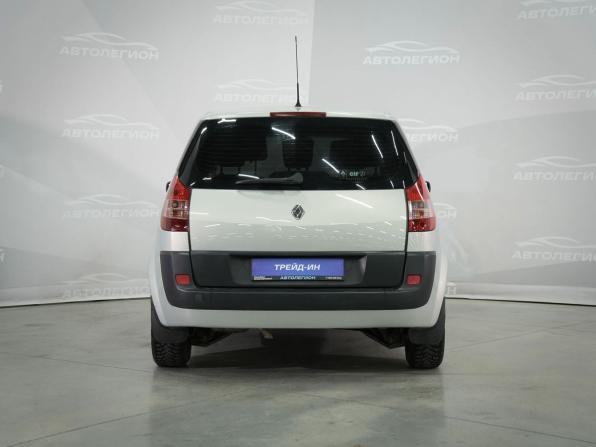Renault Scenic II с пробегом 2004 года, цена 399 000 рублей, 125000 км, компактвэн, Автокод Объявления