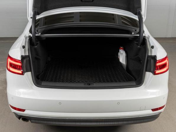 Audi A4 V (B9) с пробегом 2016 года, цена 2 547 000 рублей, 119086 км, седан, Автокод Объявления