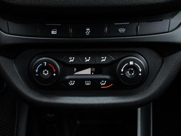 Lada (ВАЗ) Vesta I с пробегом 2019 года, цена 899 000 рублей, 192366 км, седан, Автокод Объявления