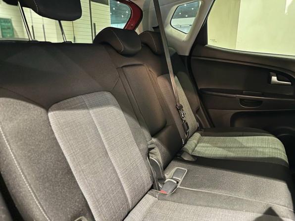 Kia Venga I с пробегом 2011 года, цена 697 000 рублей, 193000 км, компактвэн, Автокод Объявления
