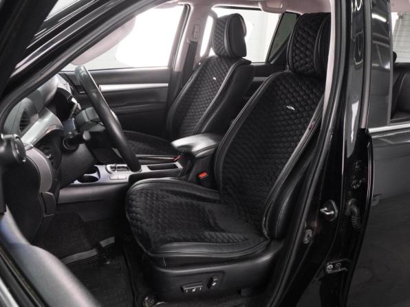 Toyota Hilux VIII с пробегом 2017 года, цена 3 399 000 рублей, 187501 км, offers.body_type.unknown, Автокод Объявления
