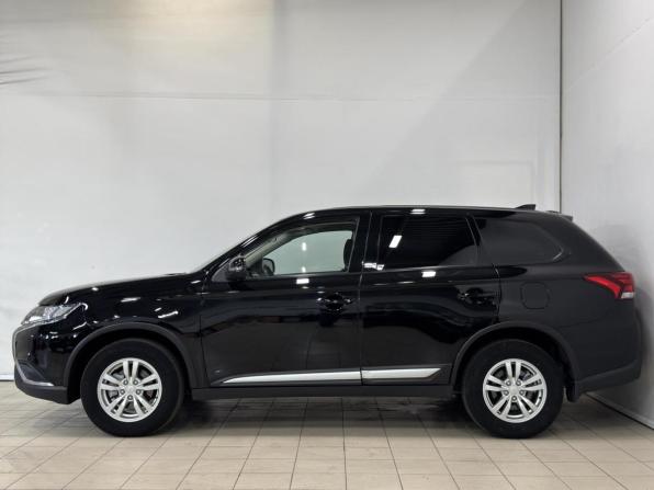 Mitsubishi Outlander III Рестайлинг 3 с пробегом 2019 года, цена 1 849 000 рублей, 145389 км, внедорожник, Автокод Объявления