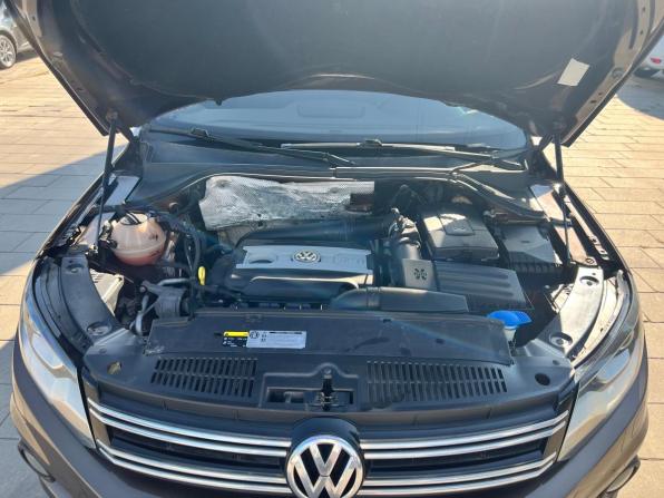Volkswagen Tiguan I Рестайлинг с пробегом 2014 года, цена 1 605 300 рублей, 165492 км, внедорожник, Автокод Объявления