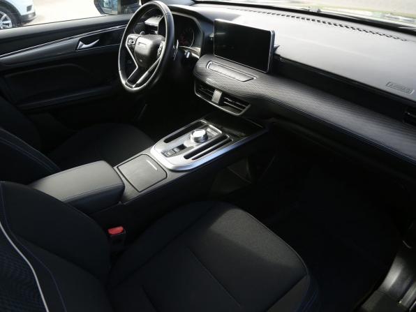 Haval Jolion I с пробегом 2021 года, цена 1 389 000 рублей, 117700 км, внедорожник, Автокод Объявления