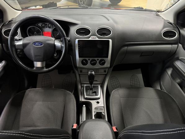 Ford Focus II Рестайлинг с пробегом 2010 года, цена 635 000 рублей, 138670 км, седан, Автокод Объявления