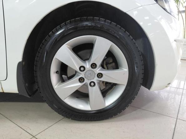 Hyundai Elantra V (MD) с пробегом 2013 года, цена 925 000 рублей, 234000 км, седан, Автокод Объявления