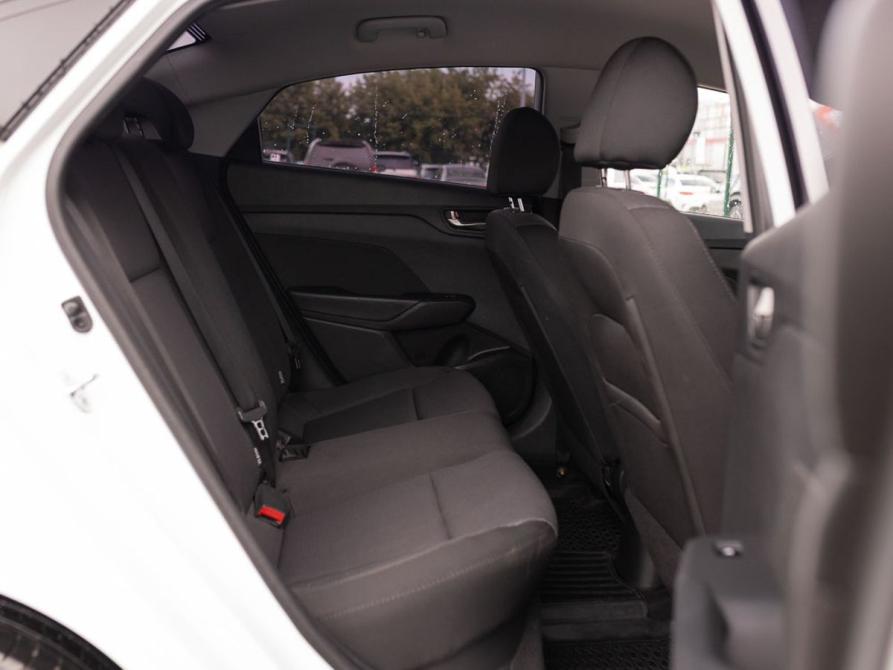 Hyundai Solaris II Новосибирск  - изображение 19