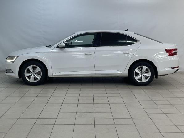 Skoda Superb III с пробегом 2018 года, цена 1 650 000 рублей, 195532 км, лифтбек, Автокод Объявления