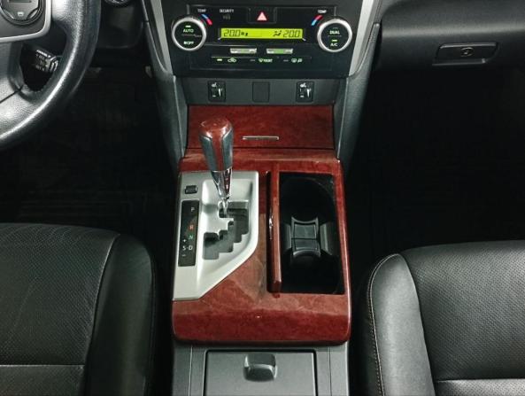 Toyota Camry VII (XV50) с пробегом 2012 года, цена 1 599 000 рублей, 200000 км, седан, Автокод Объявления