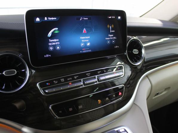 Mercedes-Benz V-Класс III (W447) Рестайлинг с пробегом 2023 года, цена 10 300 000 рублей, 57018 км, минивэн, Автокод Объявления
