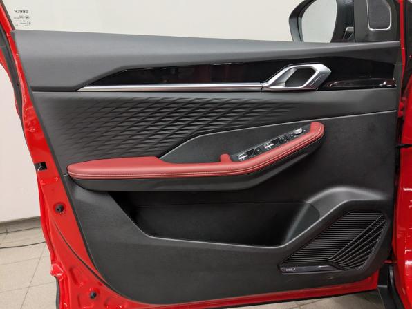 Geely Coolray I Рестайлинг с пробегом 2024 года, цена 2 450 000 рублей, 1711 км, внедорожник, Автокод Объявления