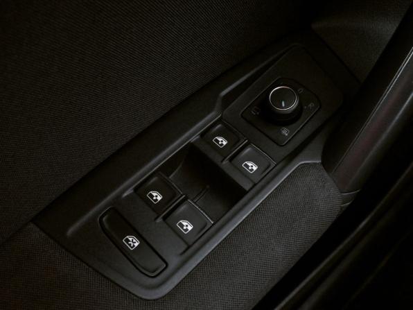 Volkswagen Tiguan II с пробегом 2019 года, цена 2 145 000 рублей, 177146 км, внедорожник, Автокод Объявления