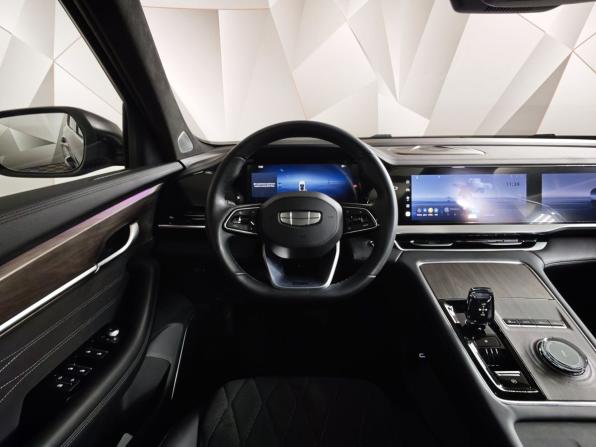 Geely Monjaro I с пробегом 2025 года, цена 3 625 000 рублей, 18840 км, внедорожник, Автокод Объявления