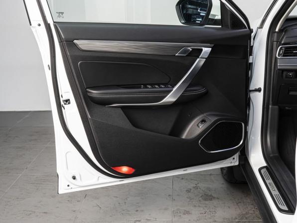 Geely Atlas Pro с пробегом 2023 года, цена 2 080 000 рублей, 27268 км, внедорожник, Автокод Объявления