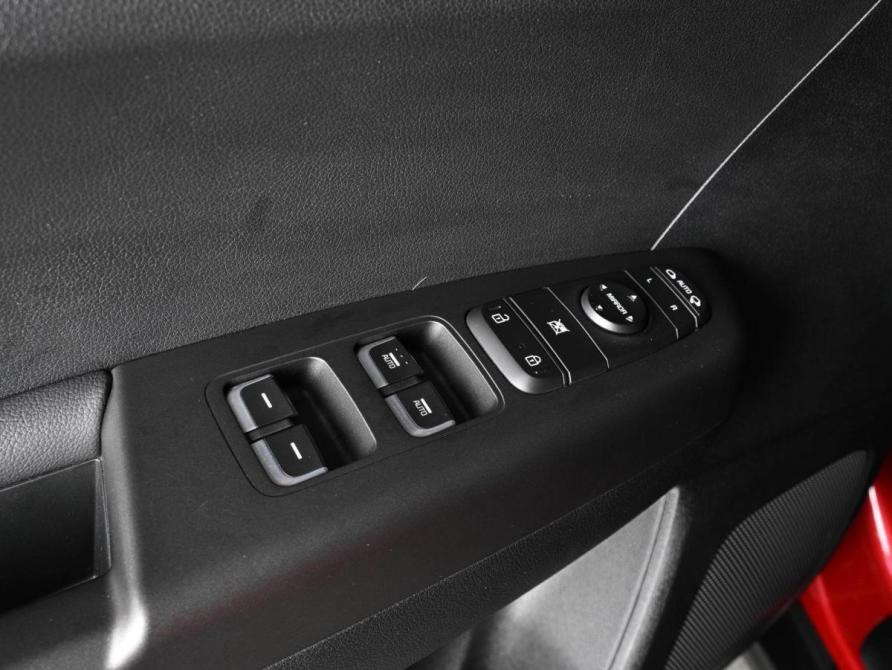 Kia Sportage IV Рестайлинг Ростов-на-Дону  - изображение 17