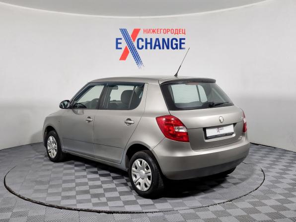 Skoda Fabia II Рестайлинг с пробегом 2010 года, цена 429 000 рублей, 201335 км, хэтчбек, Автокод Объявления