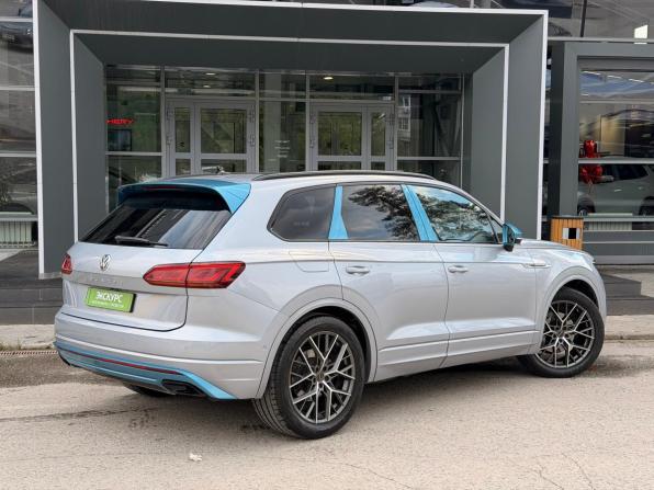 Volkswagen Touareg III с пробегом 2018 года, цена 4 930 000 рублей, 119000 км, внедорожник, Автокод Объявления