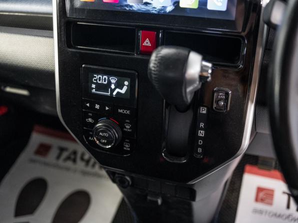 Toyota Roomy I с пробегом 2018 года, цена 1 000 000 рублей, 106000 км, микровэн, Автокод Объявления