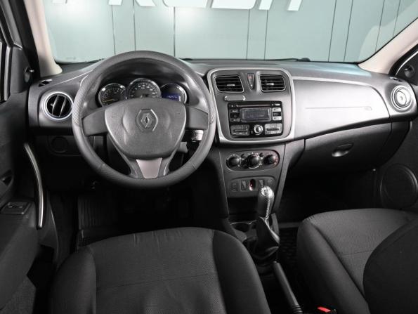 Renault Logan II с пробегом 2014 года, цена 599 000 рублей, 179257 км, седан, Автокод Объявления